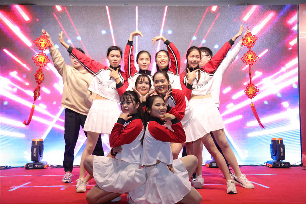 5e262c14c4fc4.jpg 0H4A8112_副本.jpg